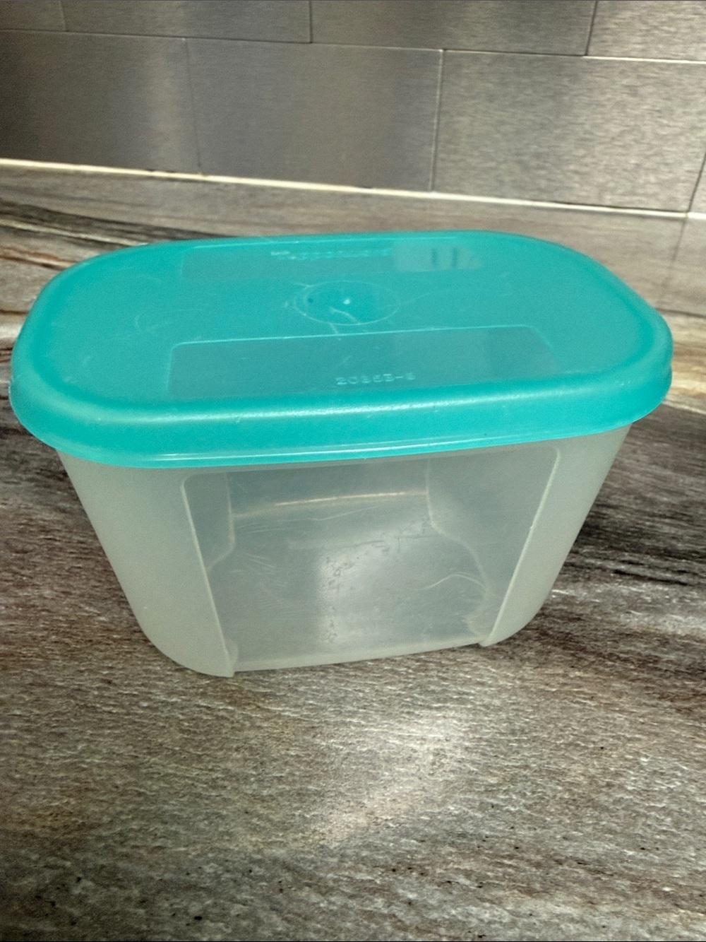 🏖️ Miscellaneous Tupperware Bundle - Picture 9 of 10